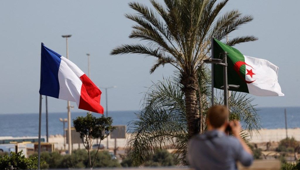 Algérie : Alger expulse 12 agents de l’ambassade de France