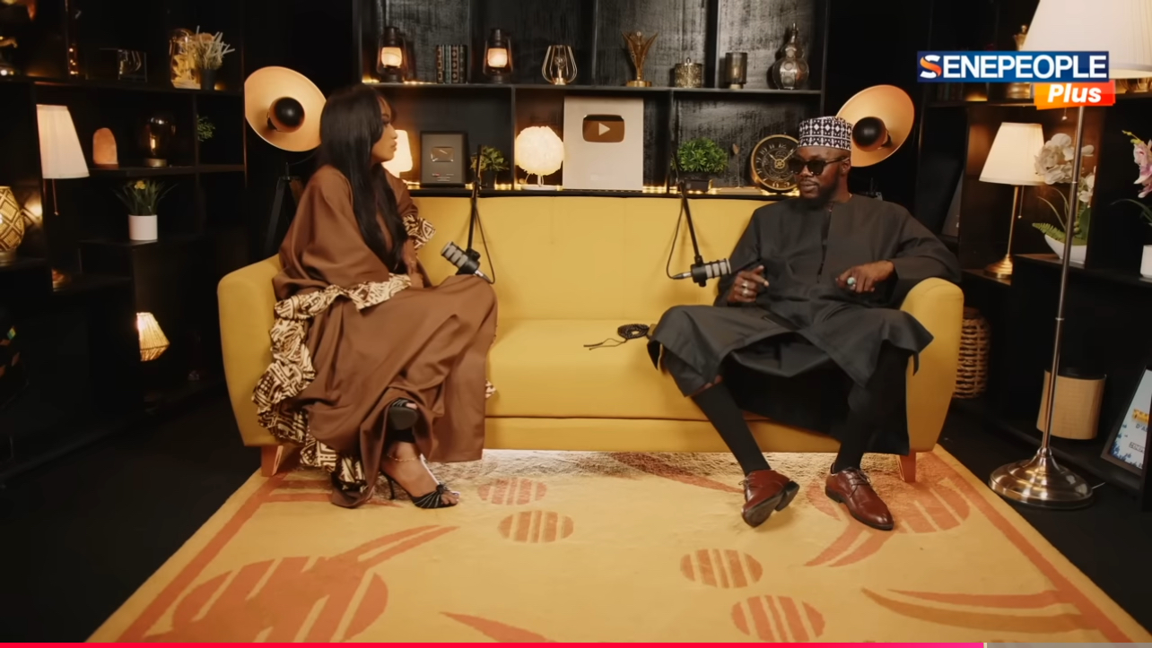 L’émotion de l’influenceur Metshop bouleverse la présentatrice Eva